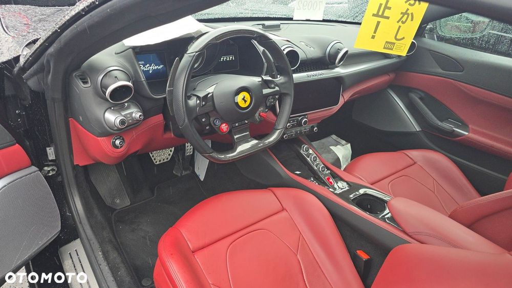 Ferrari Portofino - 8