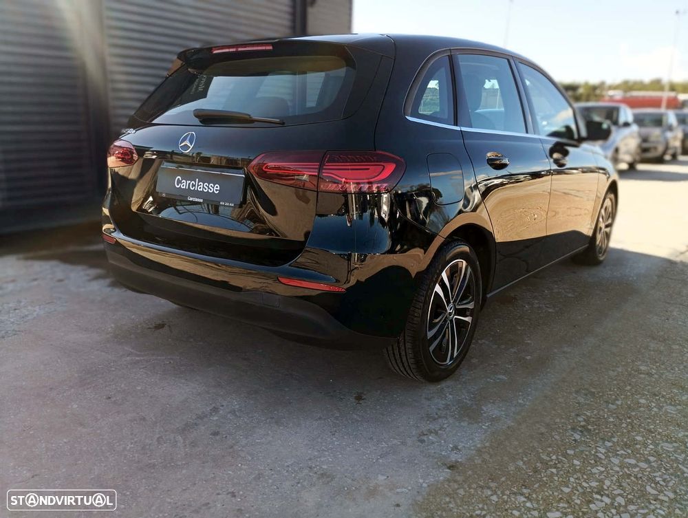 Mercedes-Benz B 250 e - 7