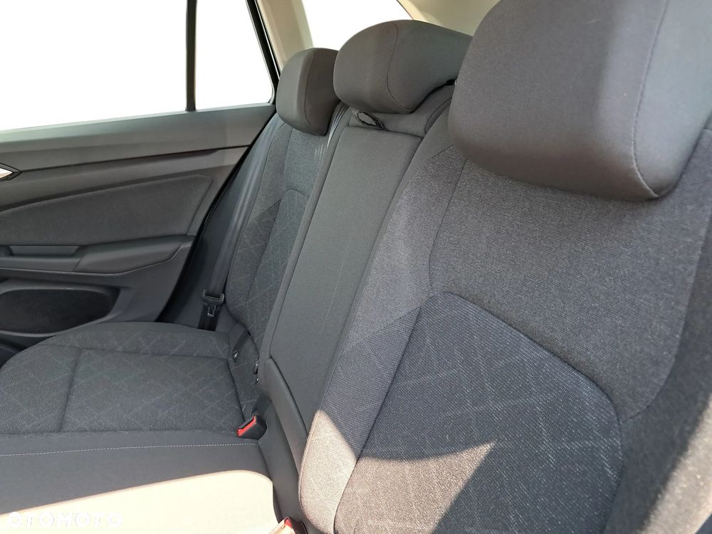 Volkswagen Golf 2.0 TDI SCR DSG Life - 22