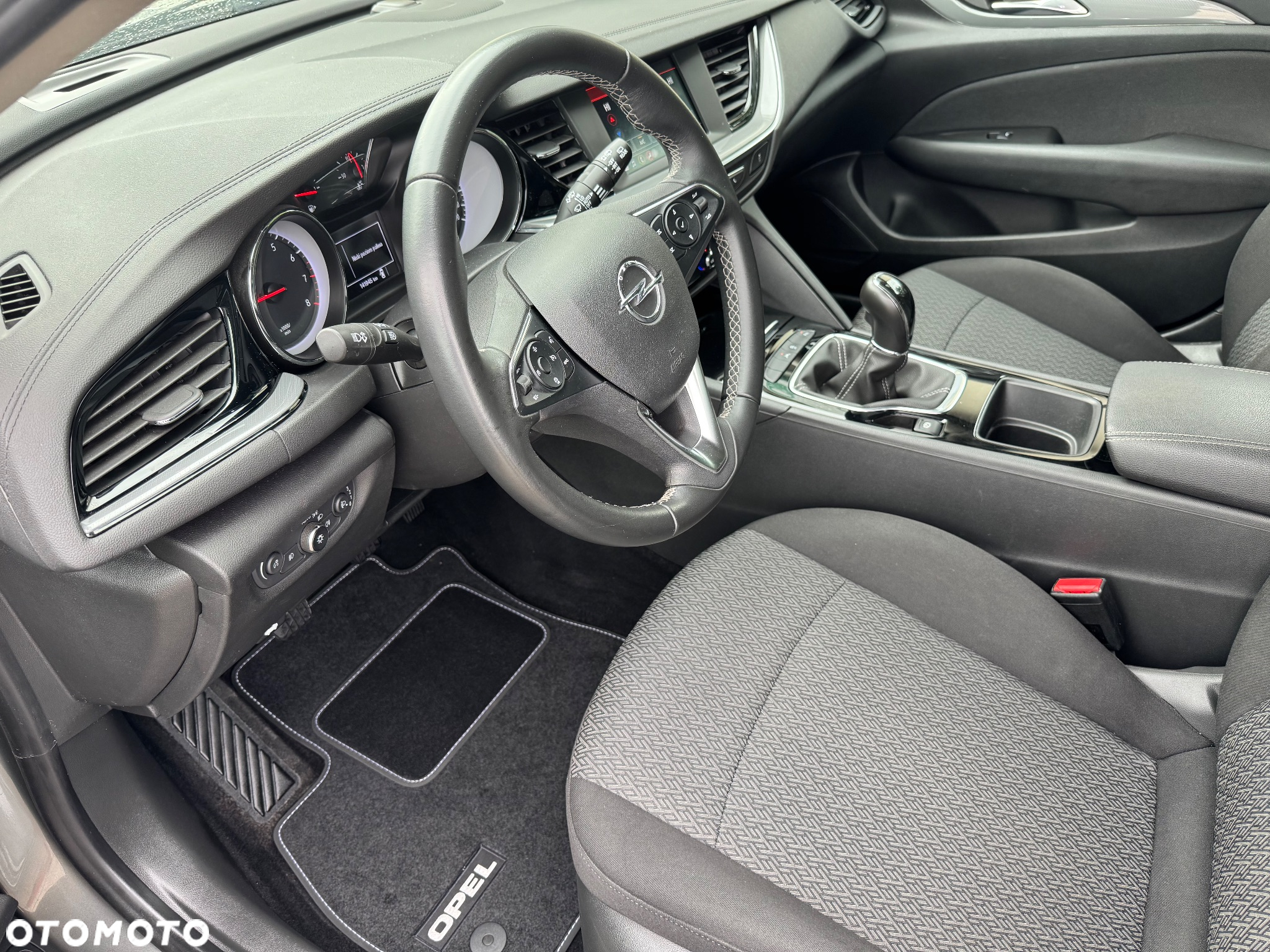 Opel Insignia 1.5 T Innovation S&S - 15