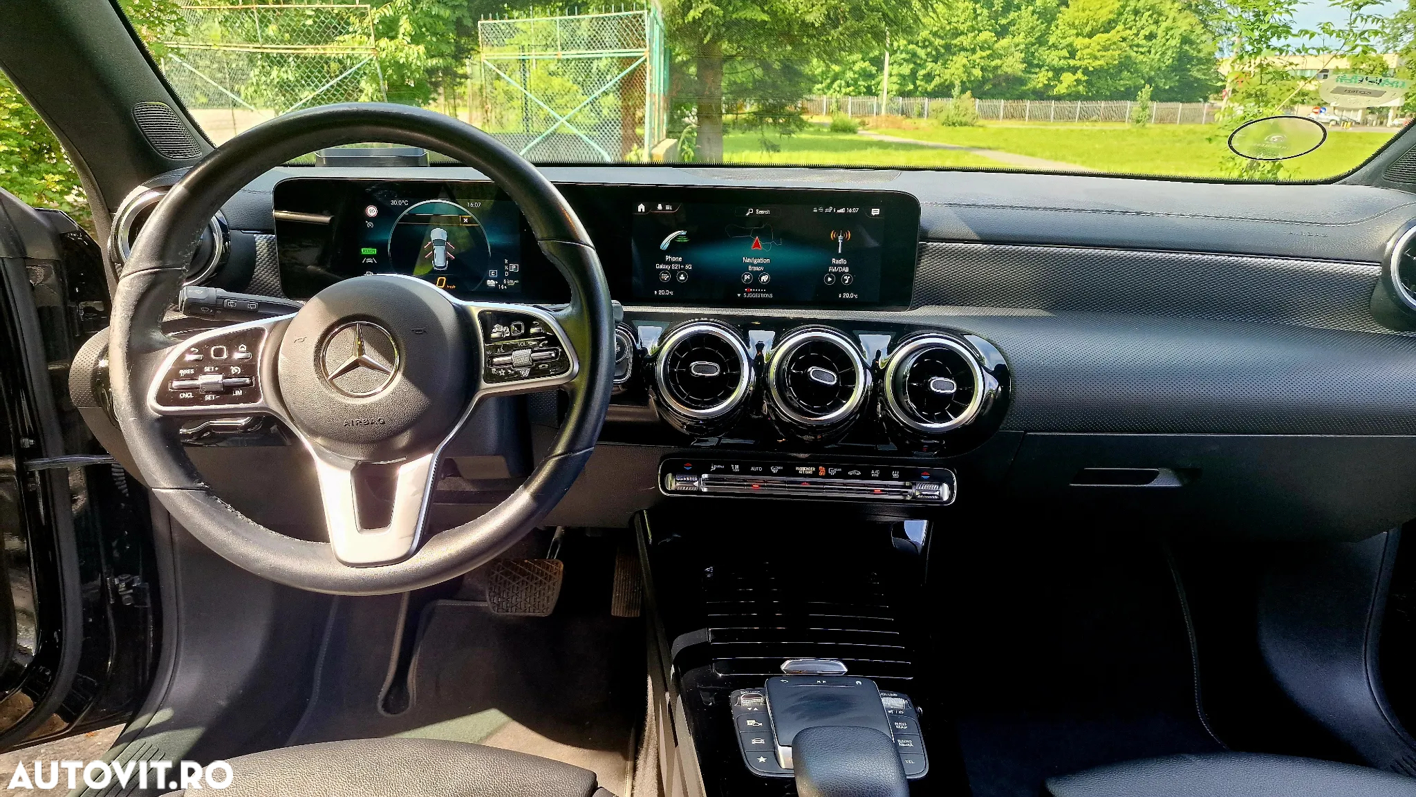 Mercedes-Benz CLA - 23