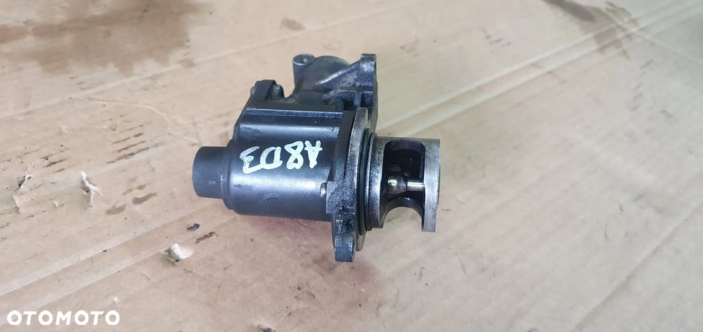 Zawór EGR Audi A8 D3 4.2 TDI - 6
