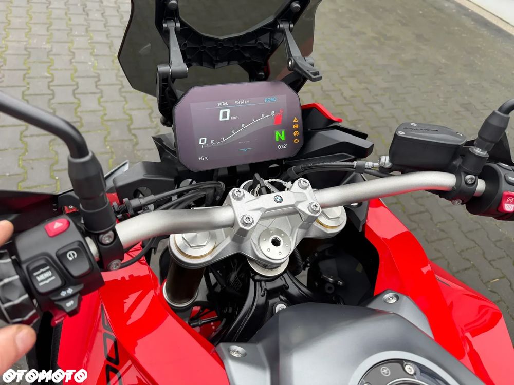BMW XR - 26
