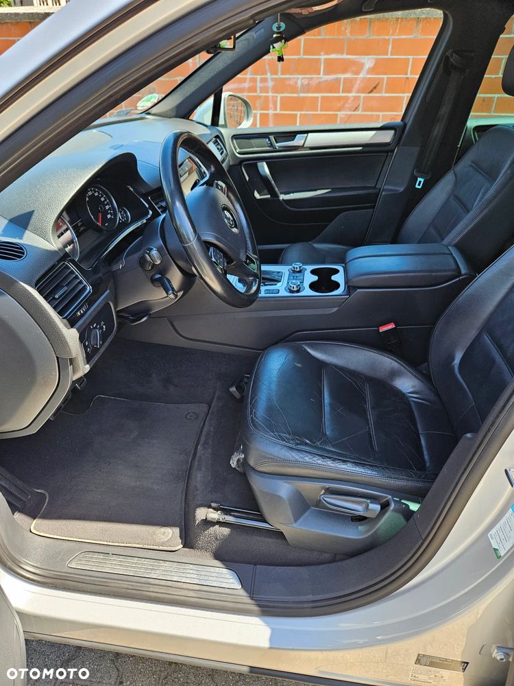 Volkswagen Touareg - 10