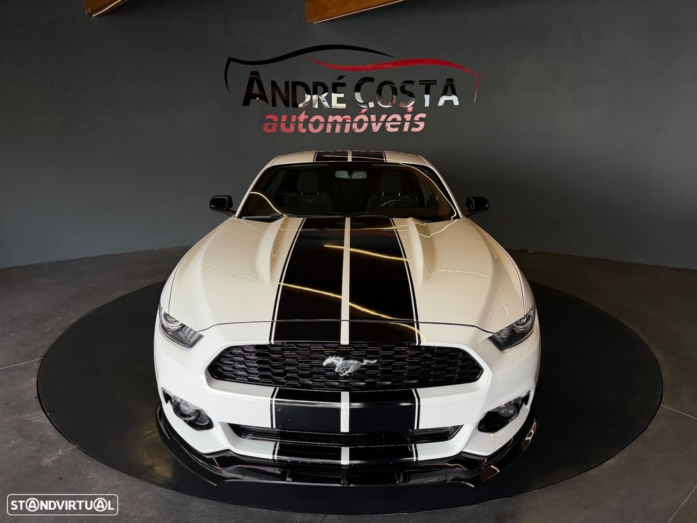 Ford Mustang 2.3i EcoBoost Aut. - 11