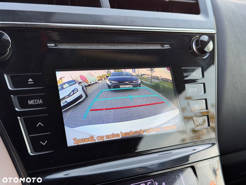 Toyota Prius+ (Hybrid) Executive - 23