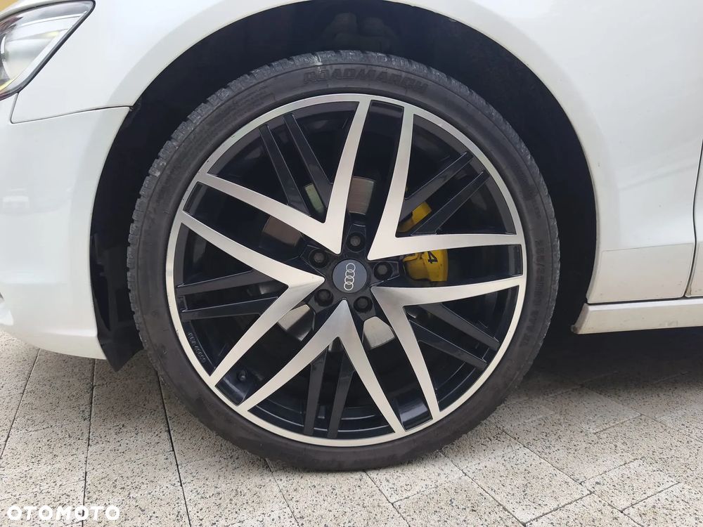 Audi A6 Avant 2.0 TDI Multitronic - 14