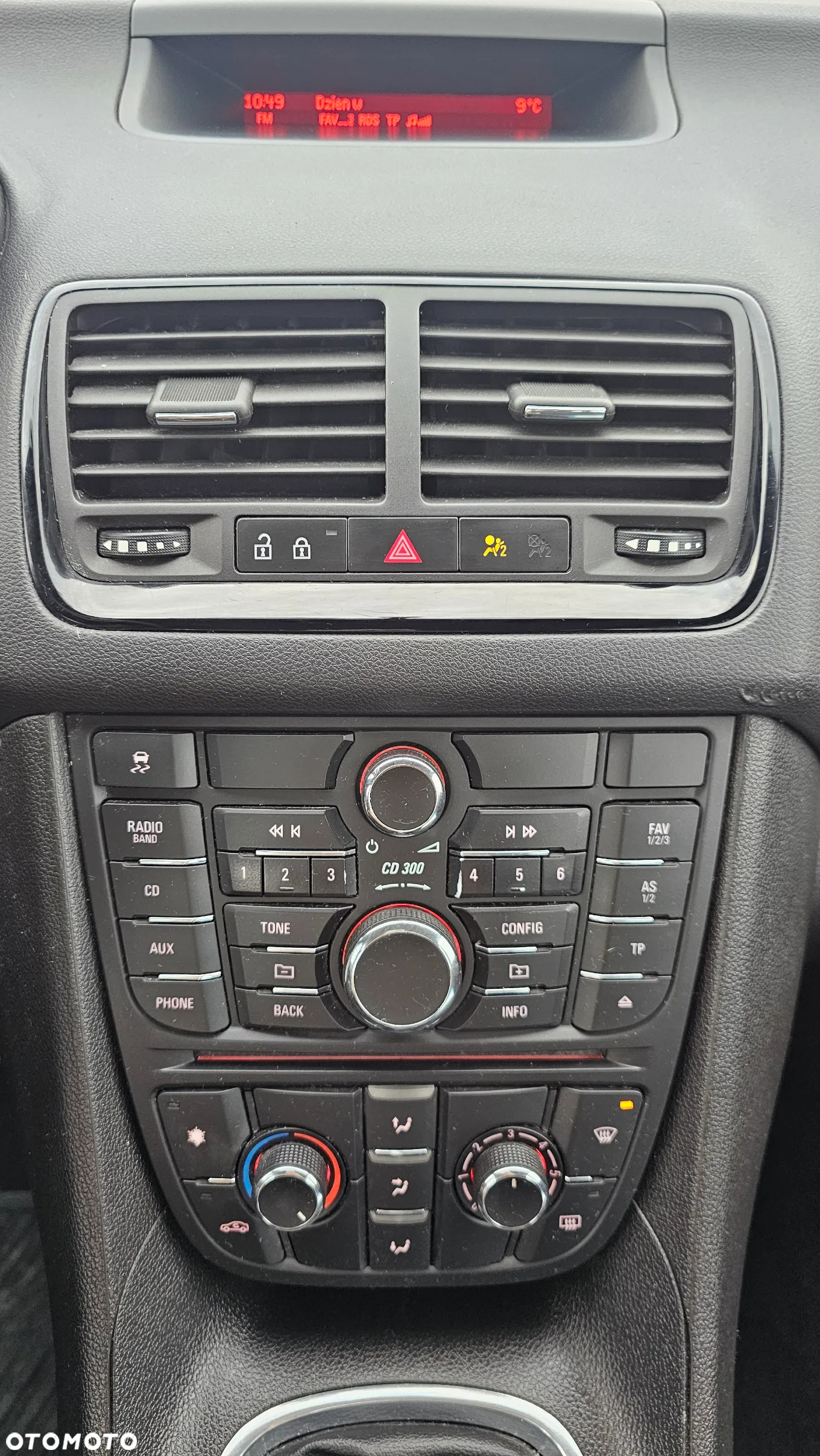Opel Meriva - 21
