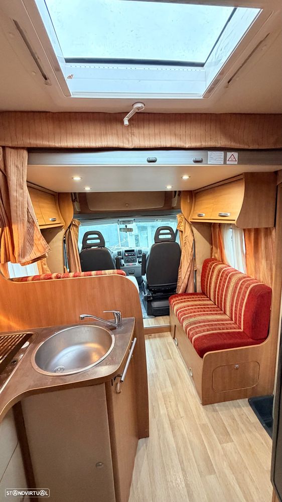 Challenger Genesis Genises 36 - 2 camas - cama francesa + basculante  | 43600km - 7
