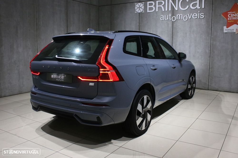 Volvo XC 60 2.0 T6 PHEV Plus Dark AWD - 15