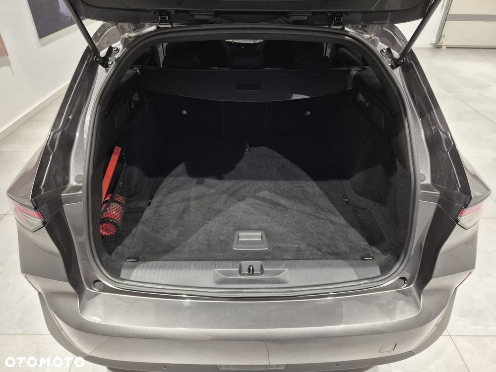 Opel Astra 1.2 T Business Edition S&S - 10