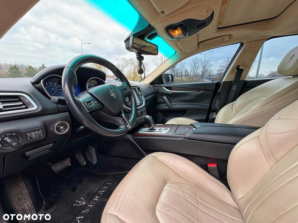 Maserati Ghibli Automatik S - 12