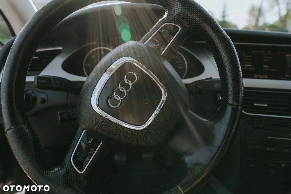 Audi A4 Limousine 2.0 TDI - 25
