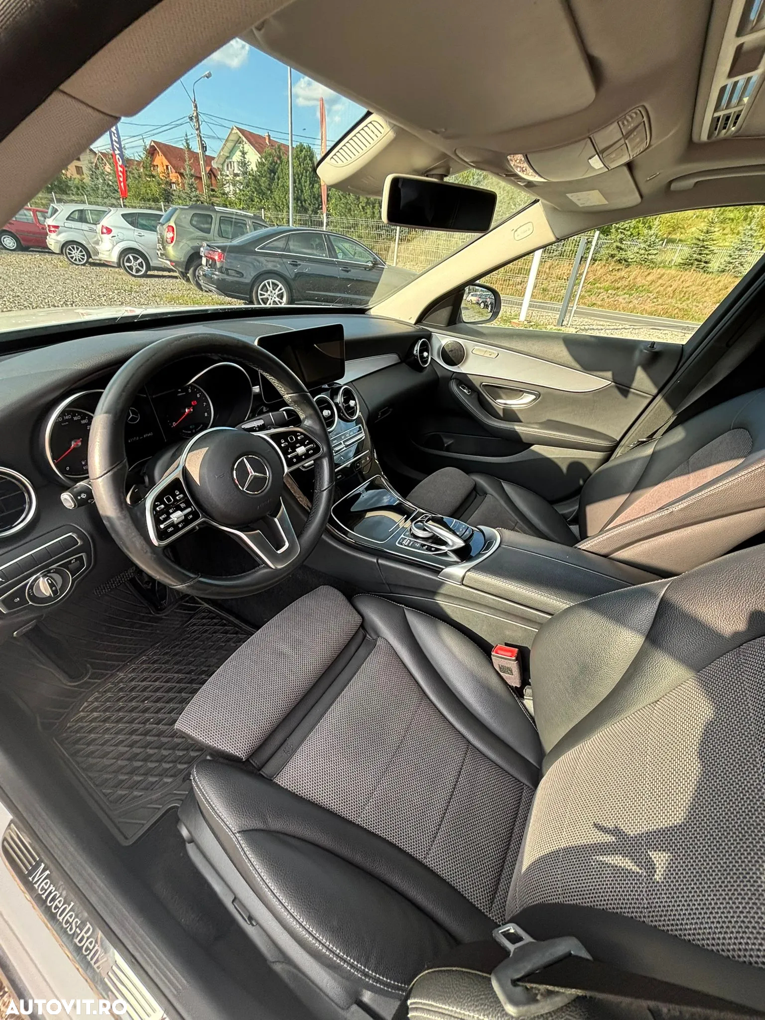 Mercedes-Benz C 200 4Matic 9G-TRONIC Avantgarde - 16