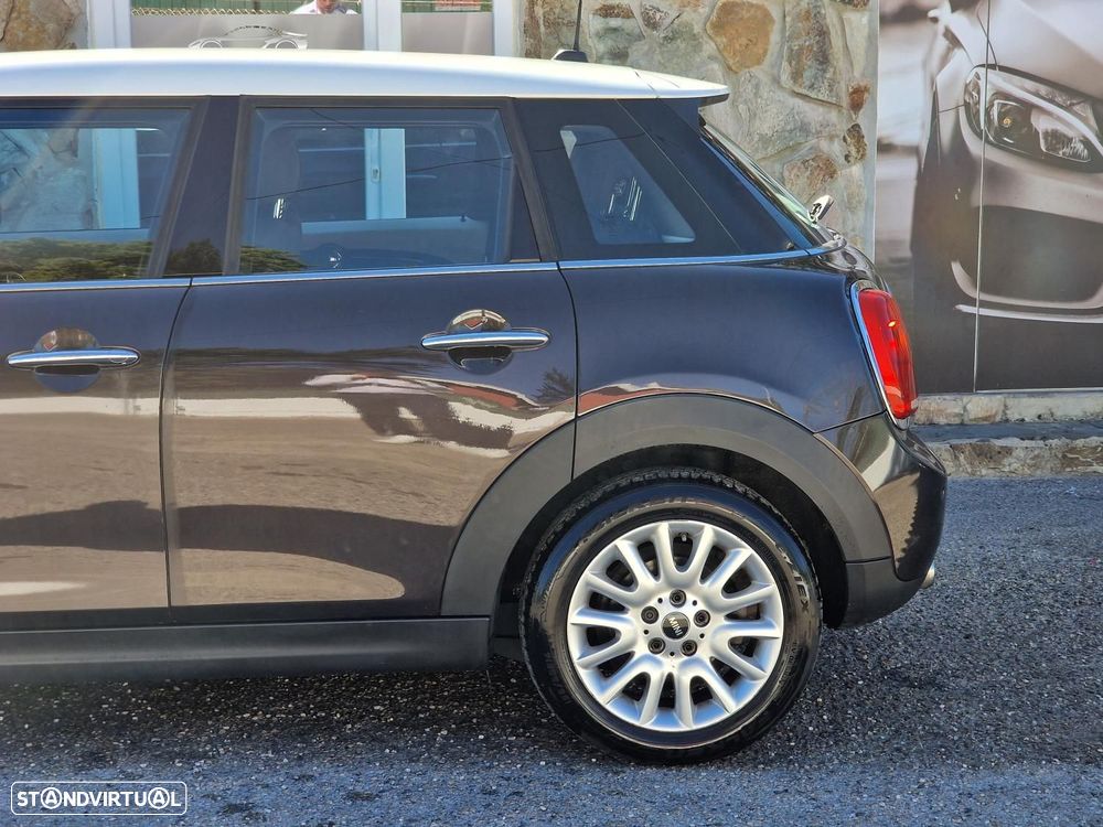 MINI 5 Portas Cooper D - 17