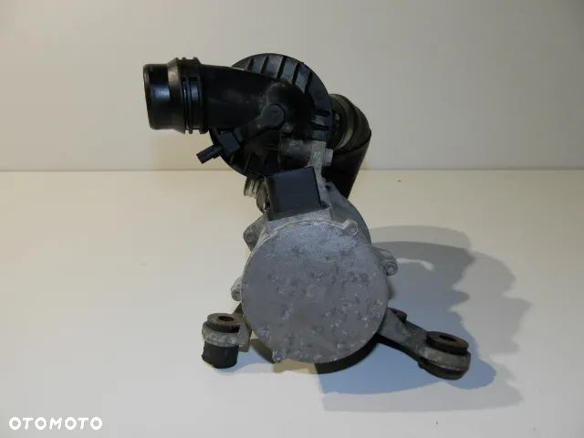 POMPA WODY TERMOSTAT BMW E90 E91 2.0 304453 - 2