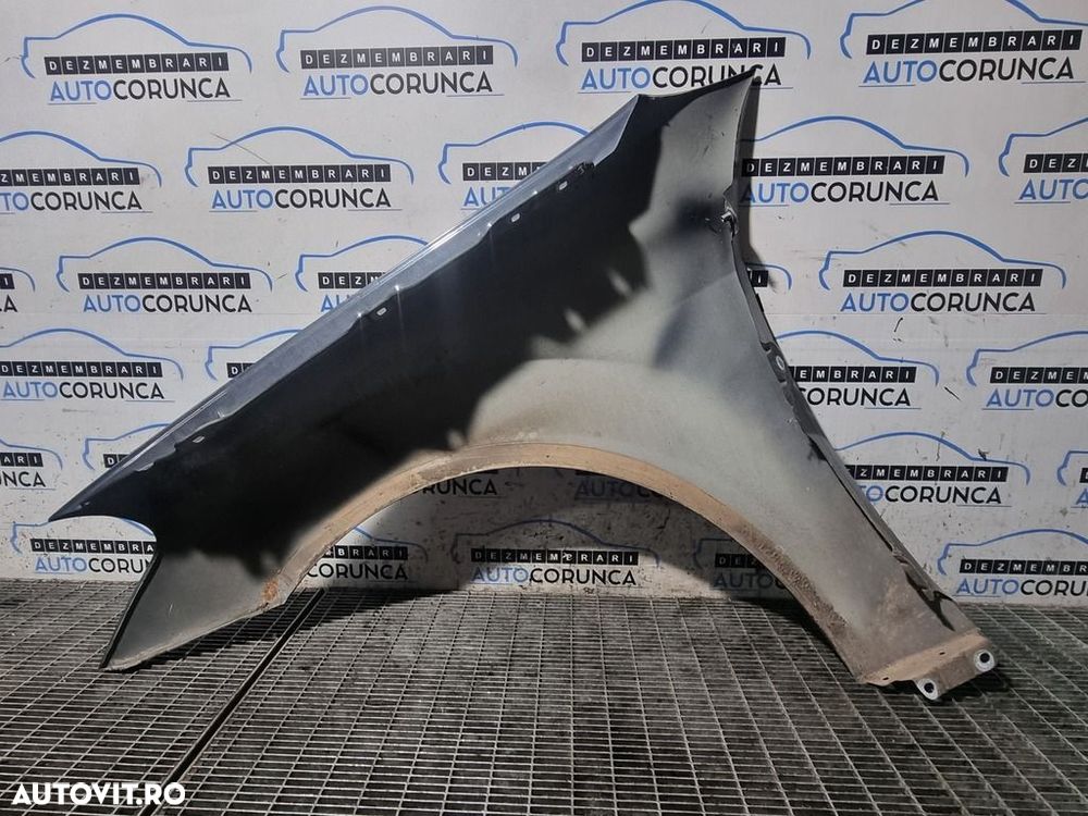 Aripa Dreapta Fata Mercedes ML W164 Facelift 2008 - 2011 4 Usi Deep Dark Grey 164 (1349) - 2