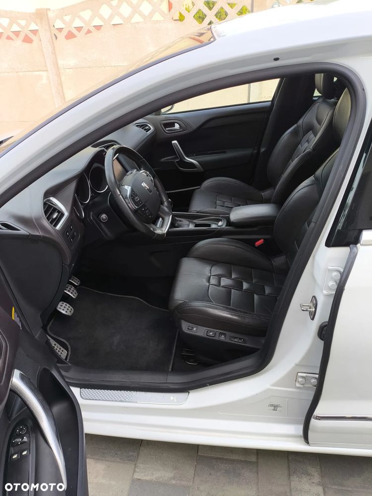 Citroën DS4 2.0 HDi SportChic - 16