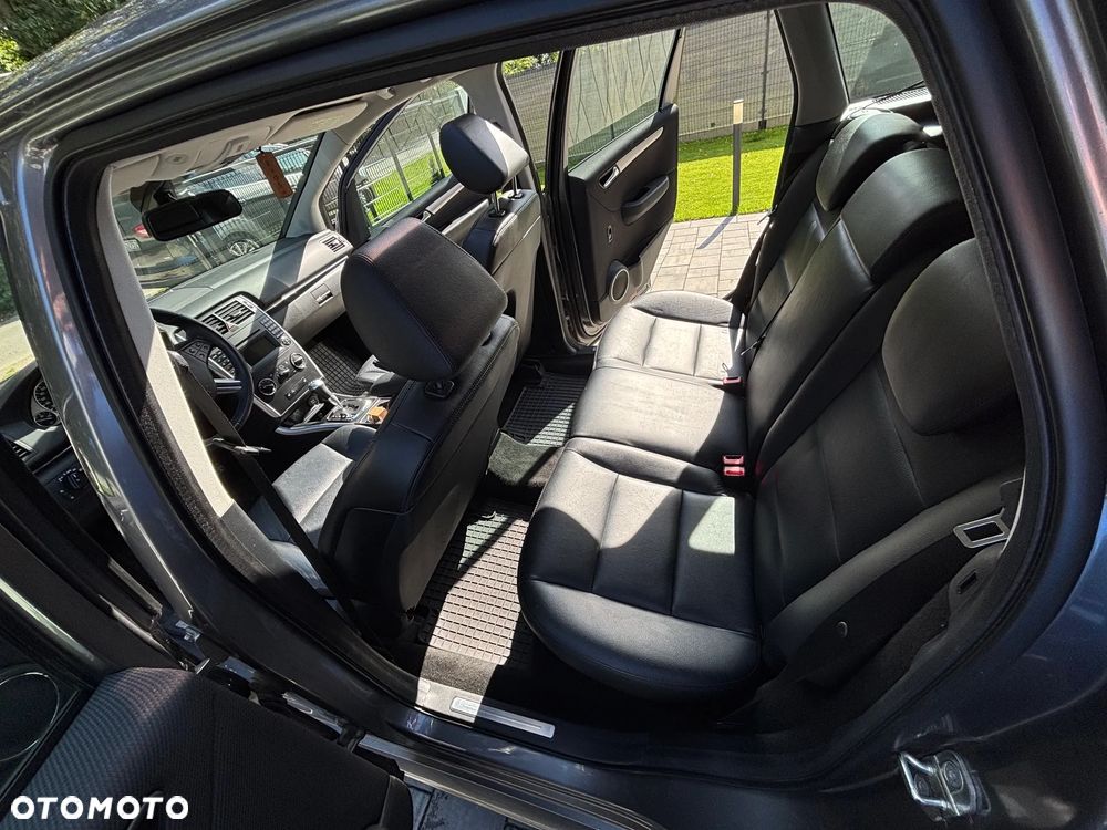 Mercedes-Benz Klasa B 200 Autotronic - 15
