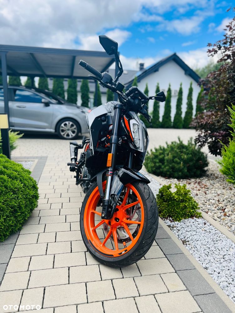 KTM Duke 390 - 4