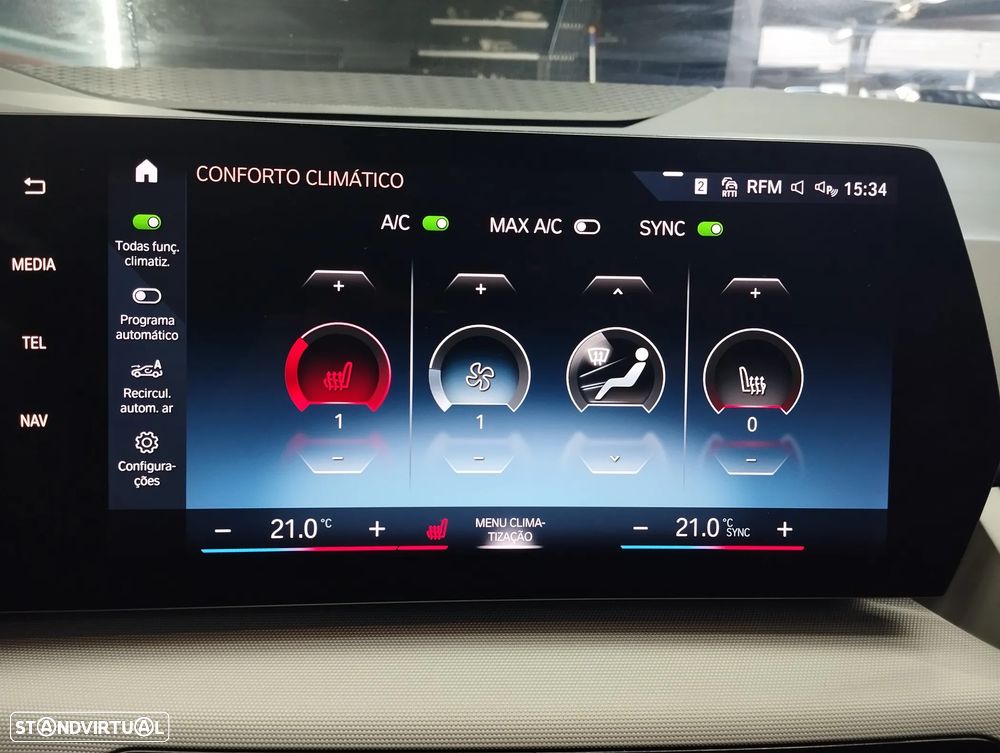 BMW 218 Active Tourer i Auto - 30