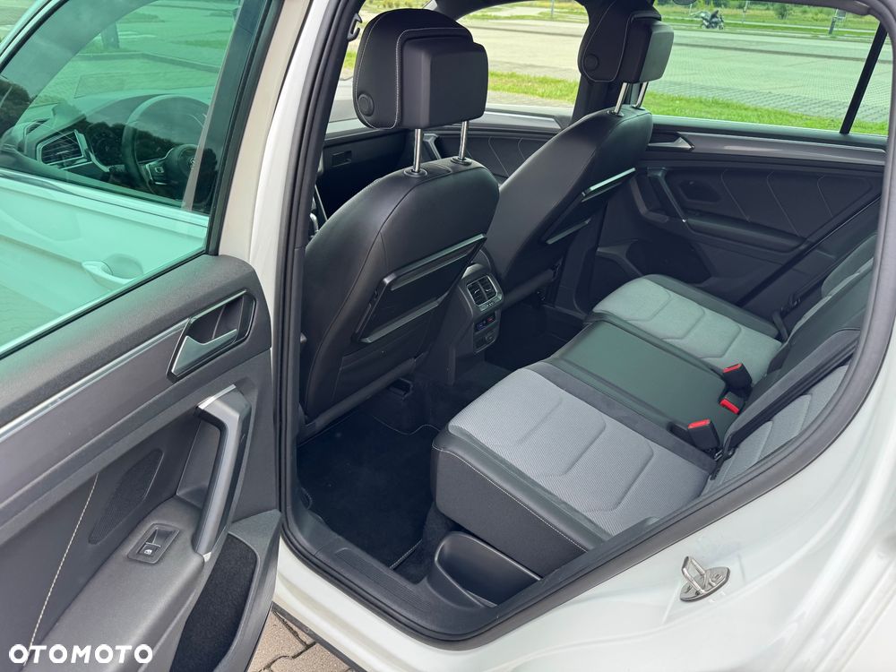 Volkswagen Tiguan 2,0 TSI OPF 4Motion DSG R-Line - 22
