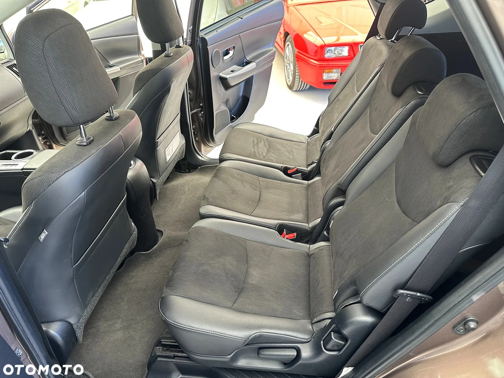 Toyota Prius+ Hybrid 135 Comfort - 7