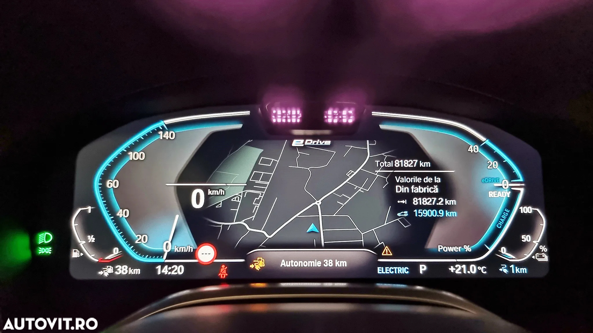 BMW Seria 7 745e - 32