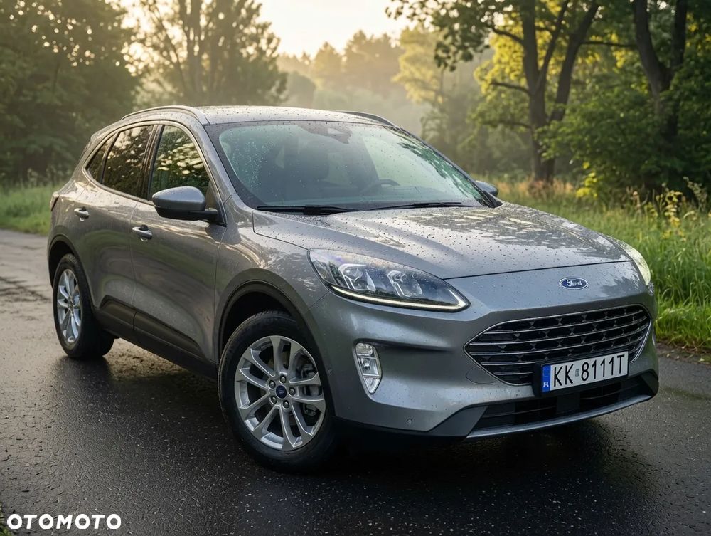 Ford Kuga - 1