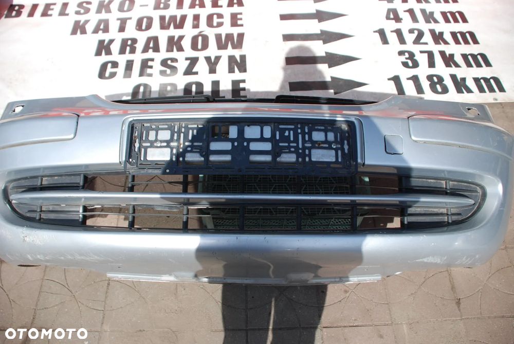 citroen C8 zderzak kolor E2RC nr 50509 WYSYŁKA - 2