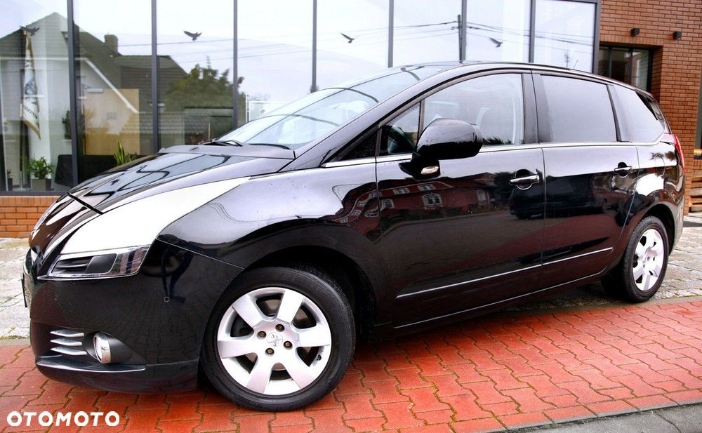 Peugeot 5008 1.6 THP Premium - 33