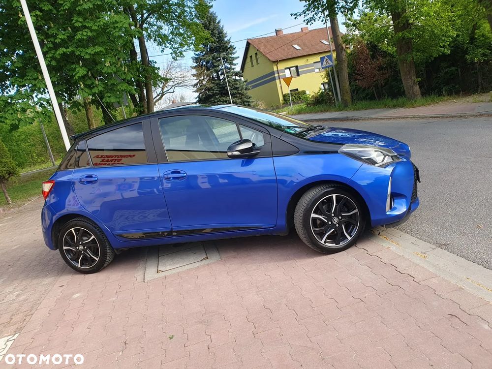 Toyota Yaris 1.5 Premium - 6