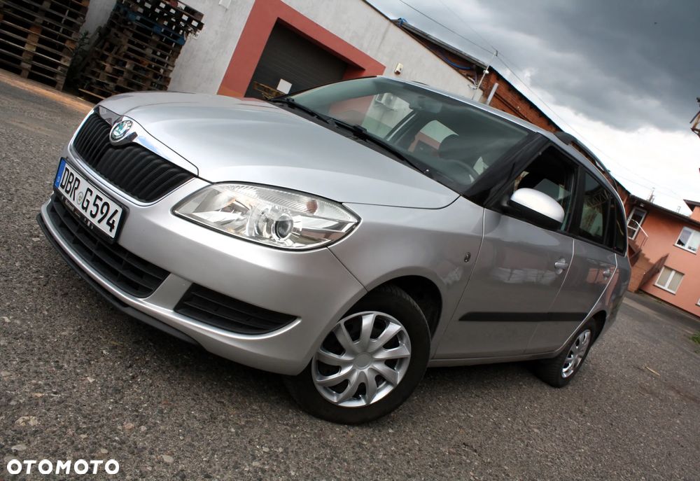 Skoda Fabia 1.4 16V Scout - 2