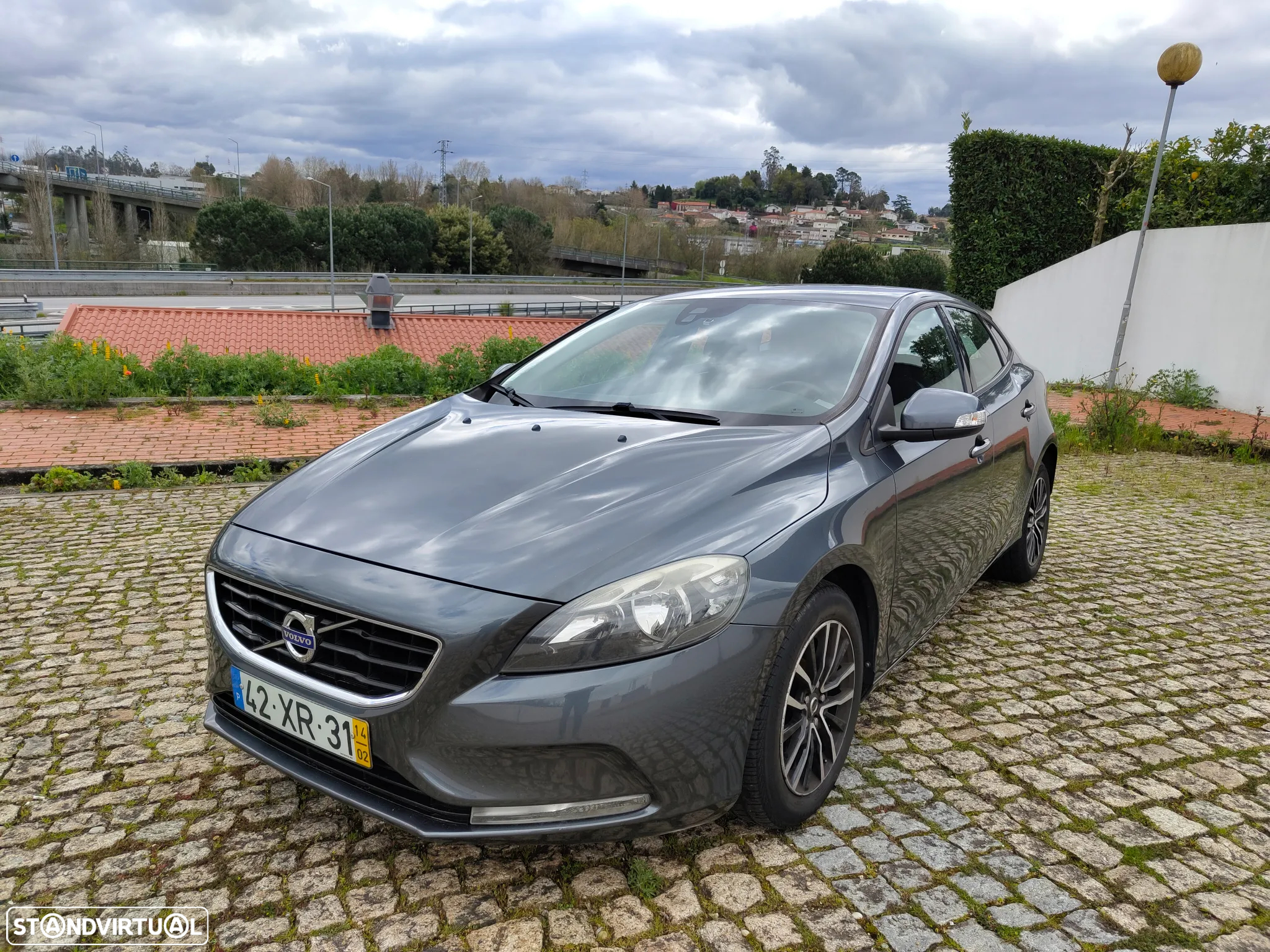 Volvo V40 1.6 D2 Kinetic - 2