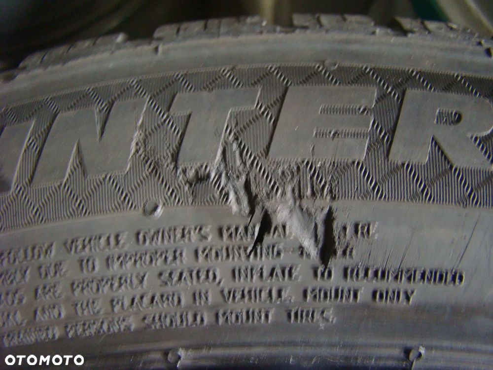 a275 4x100 Toyota Yaris 6Jx15 zima 185/60 R15 - 16