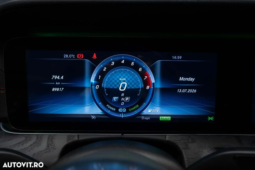 Mercedes-Benz E 53 AMG 4Matic Coupe AMG Speedshift 9G-TRONIC - 17