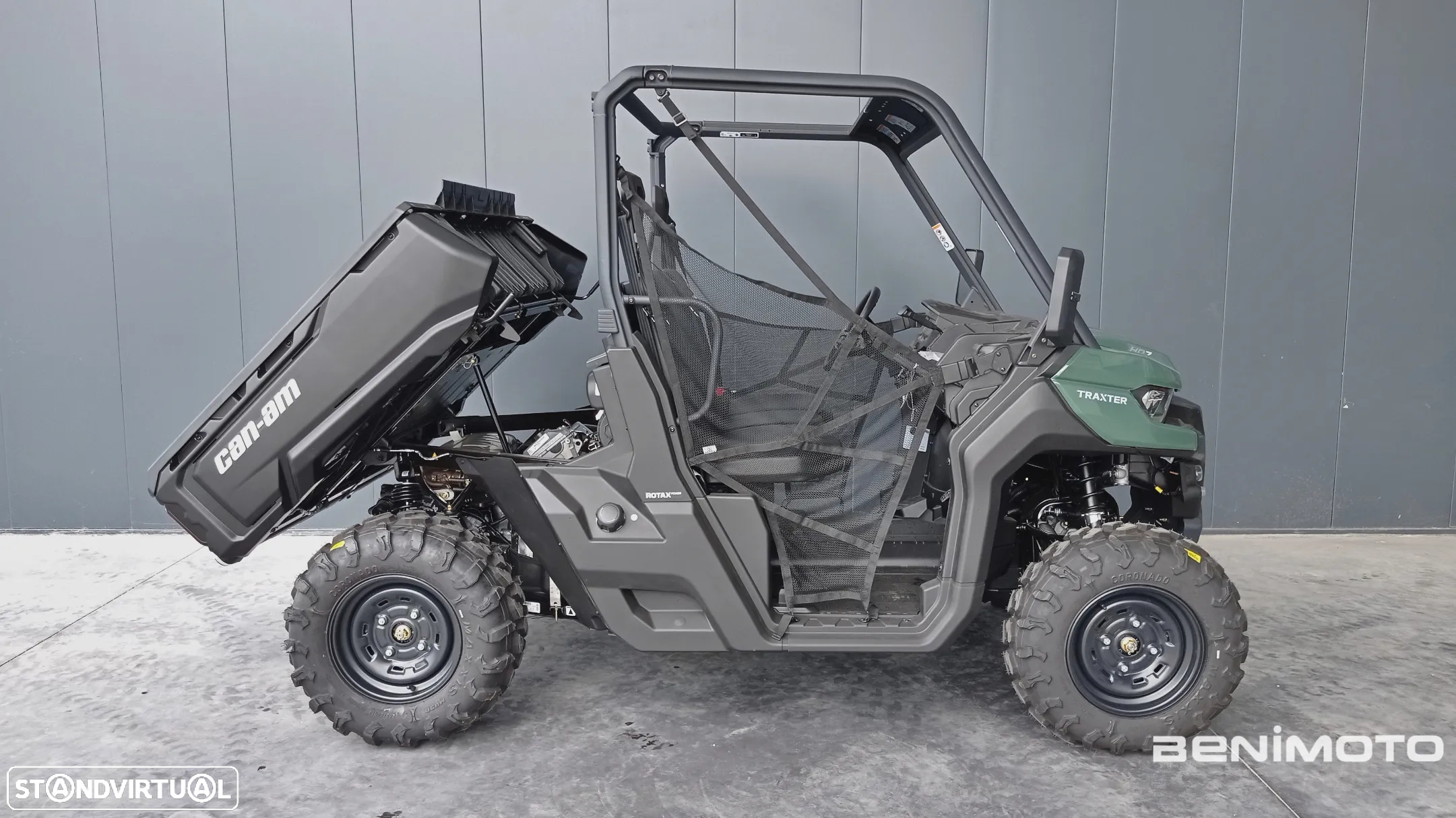 Can-Am Traxter HD7 - 10
