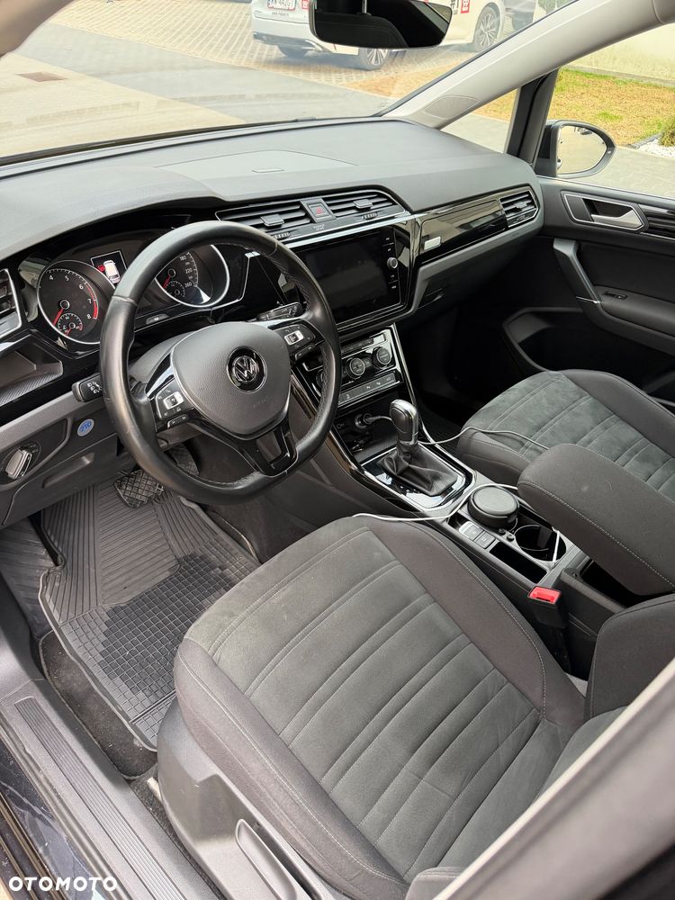 Volkswagen Touran 1.4 TSI BMT Highline DSG - 8