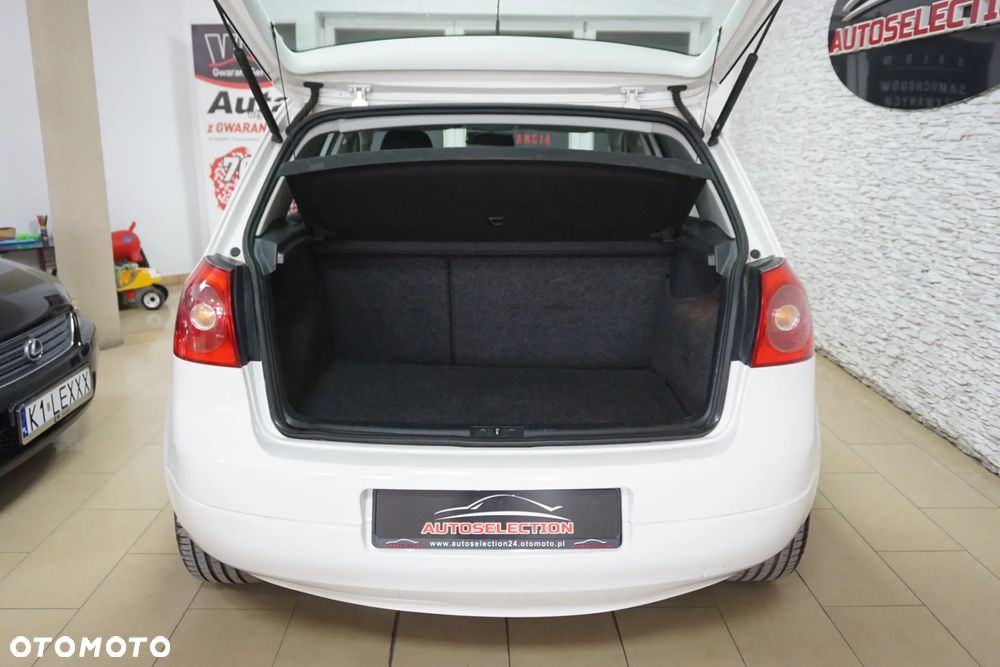 Volkswagen Golf 1.6 United - 22