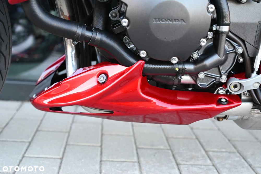 Honda CB - 15