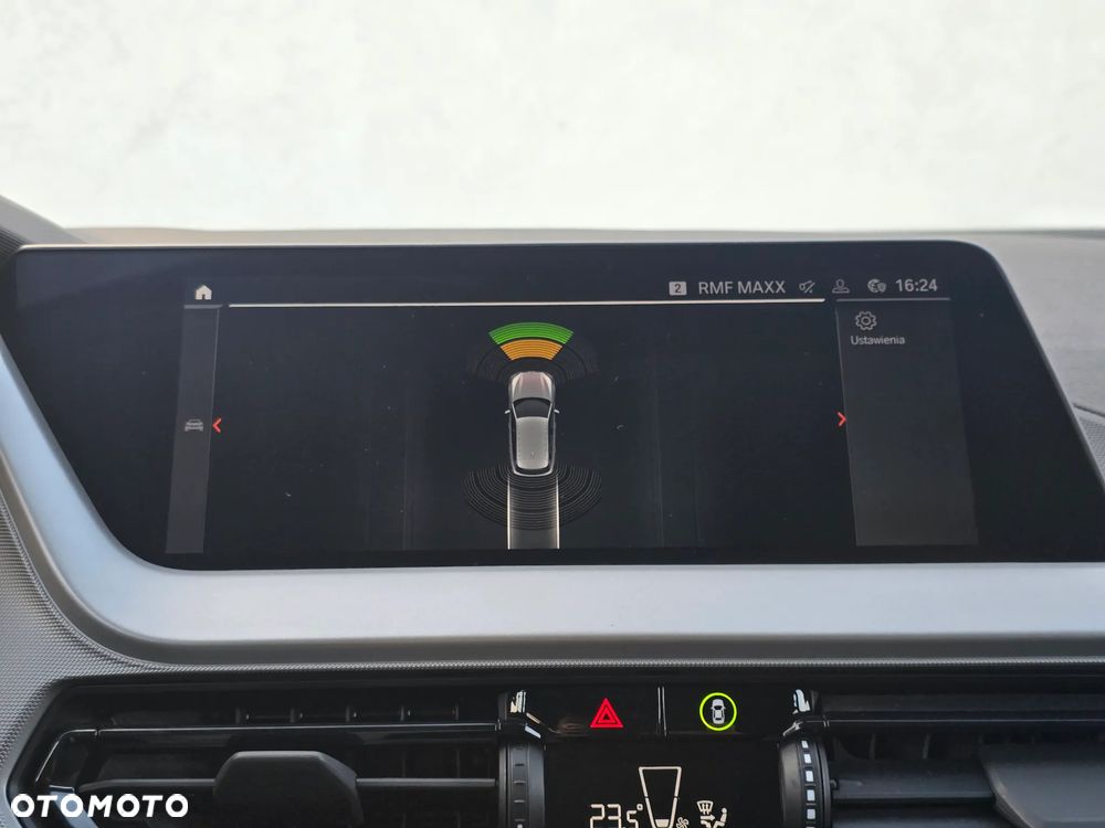 BMW Seria 1 118i Advantage - 17