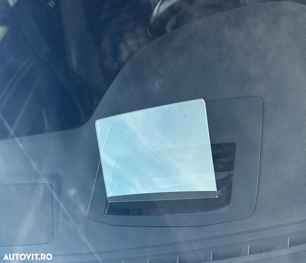 Volkswagen Passat Variant 2.0 TDI DSG Highline - 14