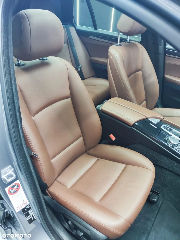 BMW Seria 5 520d Touring - 21