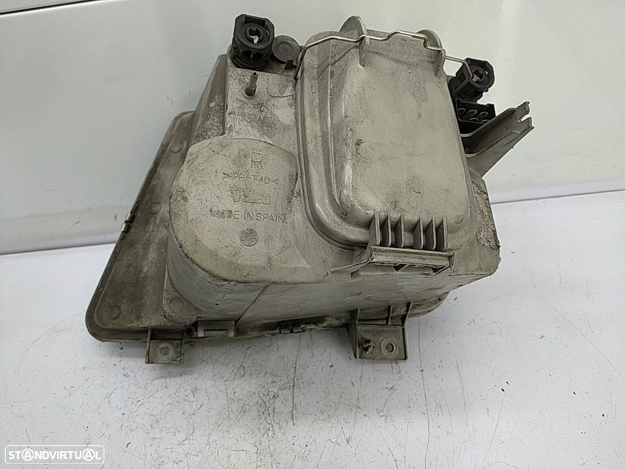 Farol Direito Mercedes-Benz Vito Caixa (638) - 4