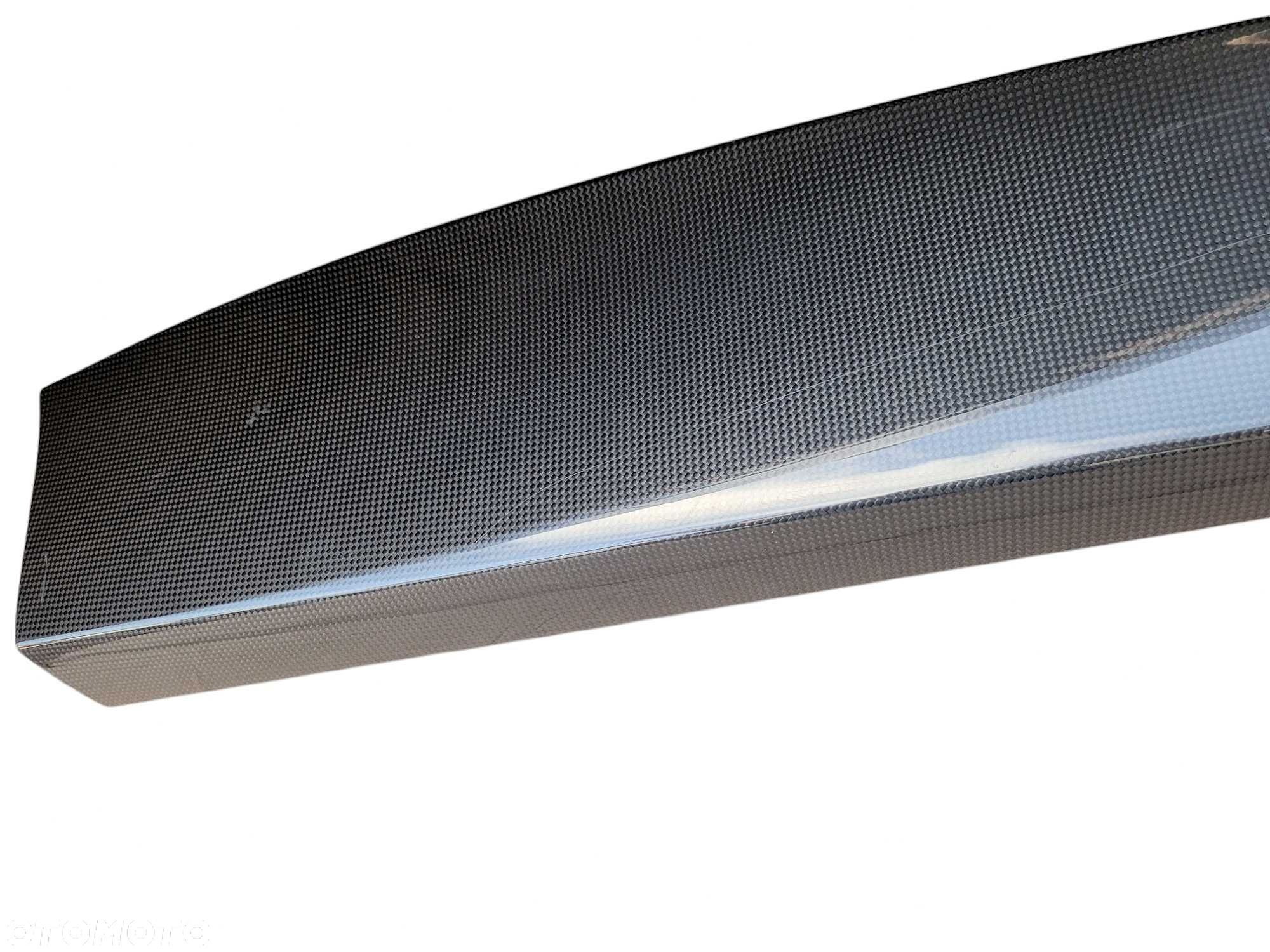 Ferrari Purosangue F175 - próg nakładka listwa drzwi przód RH - CARBON - 3