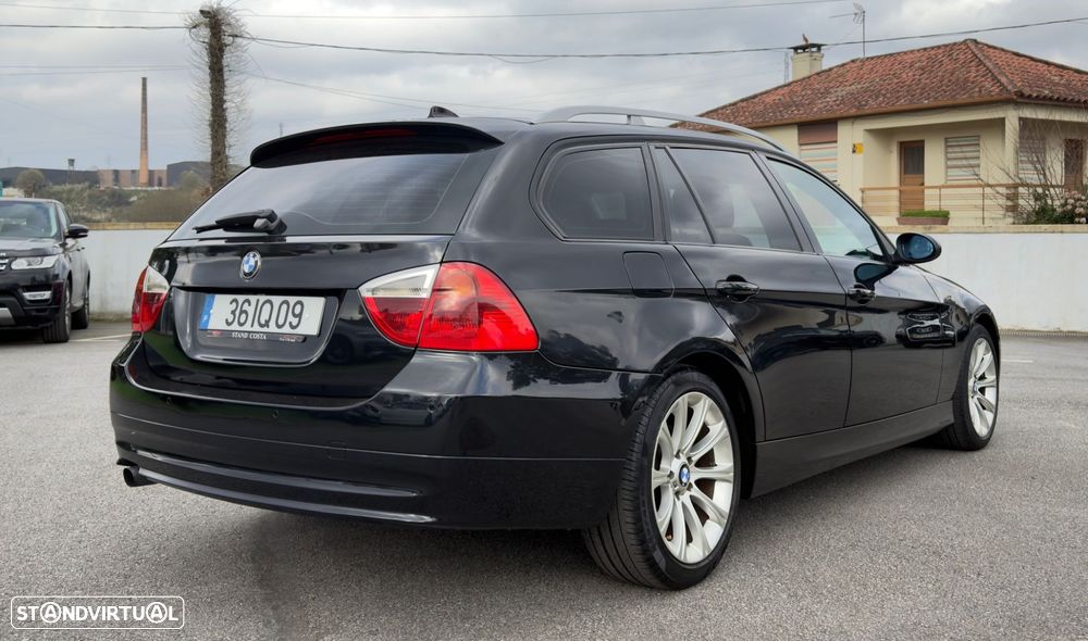 BMW 320 d - 4