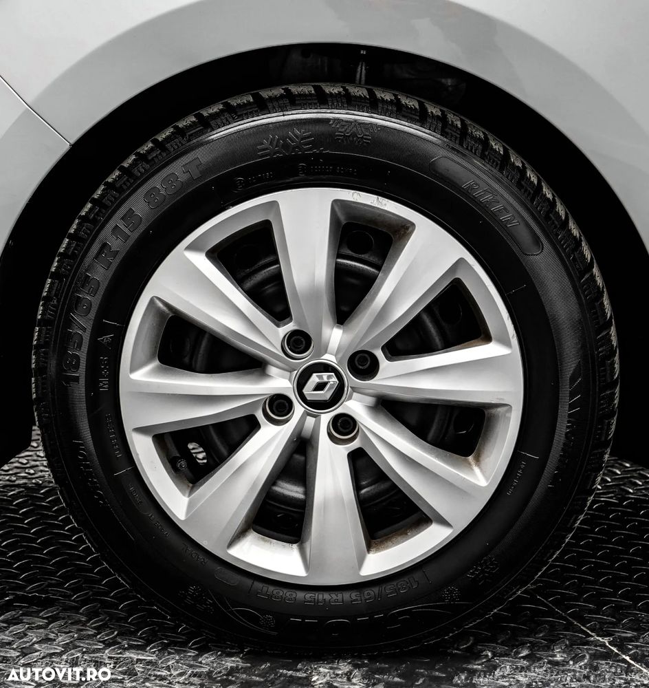 Renault Clio V 1.0 TCe 90 Equilibre - 23