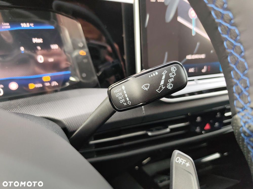 Volkswagen Golf Variant - 21