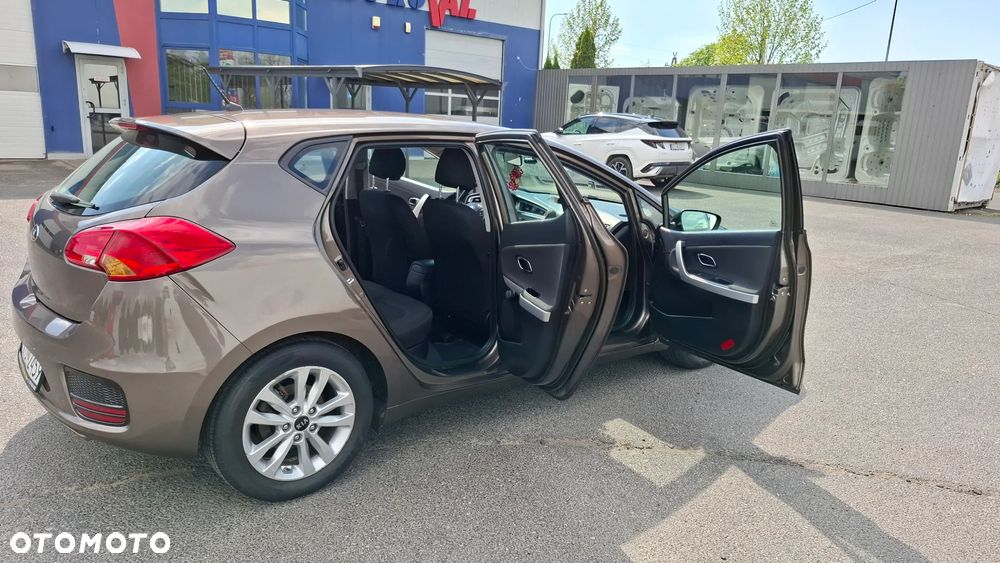 Kia Ceed 1.4 S - 9