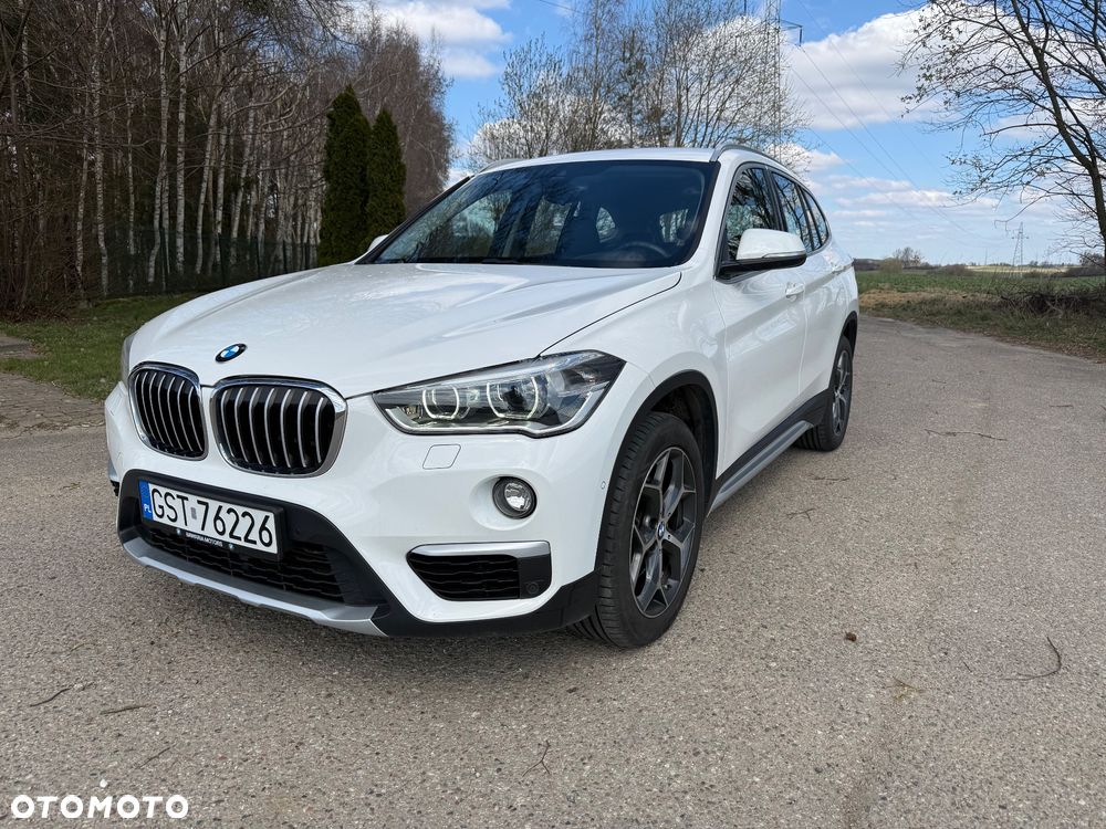 BMW X1 sDrive18d sport - 1